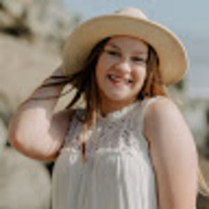 Meet your Posher, Vanessa